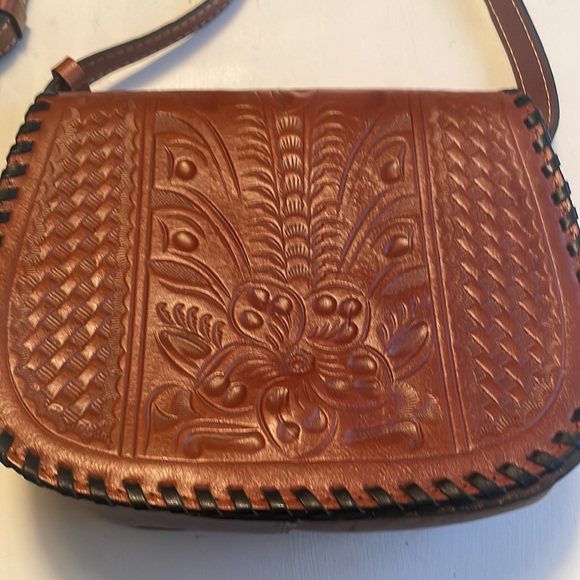 Patricia Nash Bags Patricia Nash Salerno Saddle Crossbody Poshmark